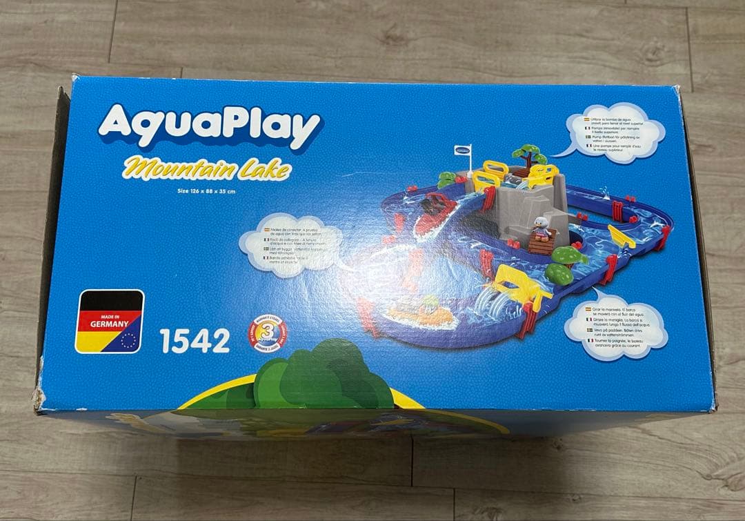 ボーネルンド　アクアプレイ　AquaPlay Mountain Lake