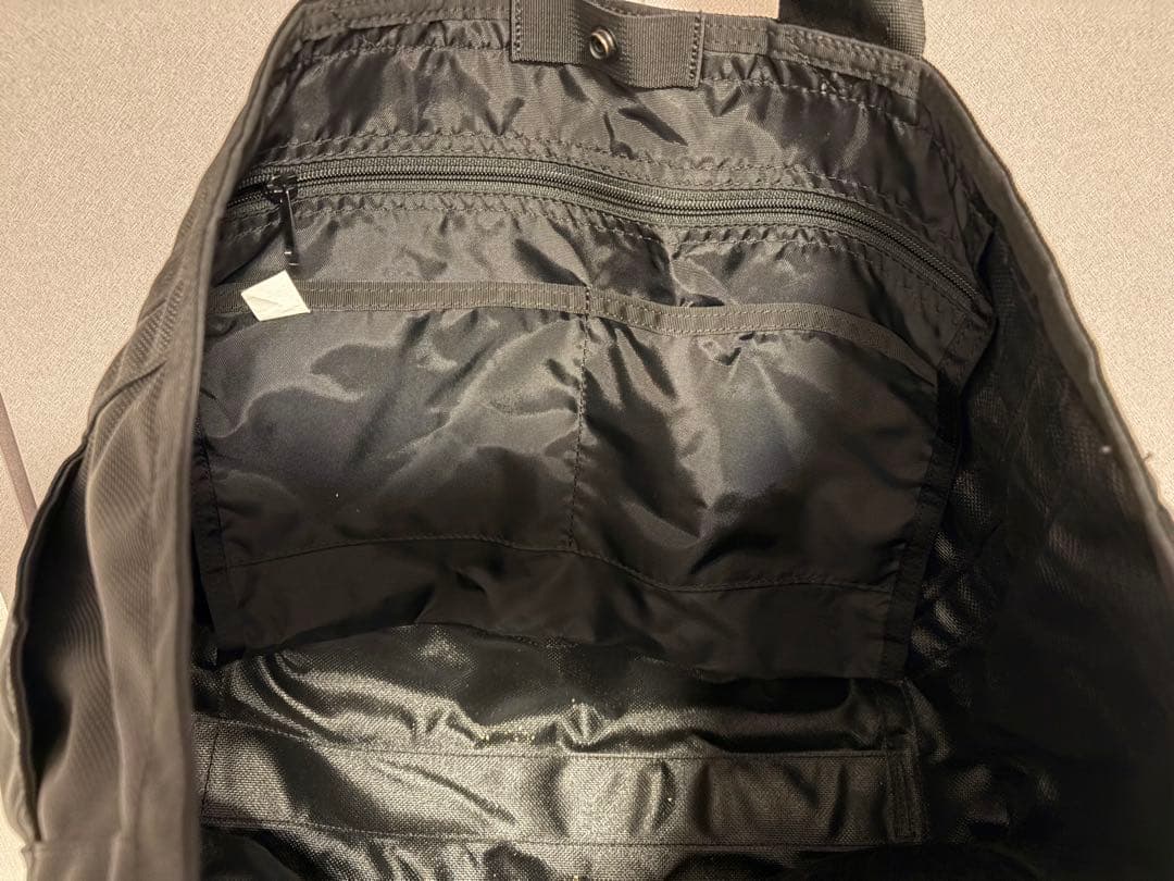 ブリーフィング　黒の大容量トートバッグ