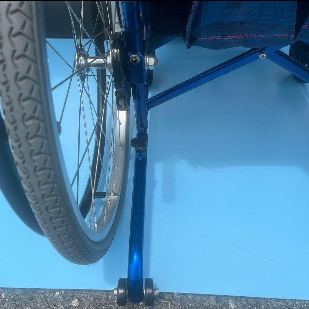 中古　車椅子　N i C K 自走型