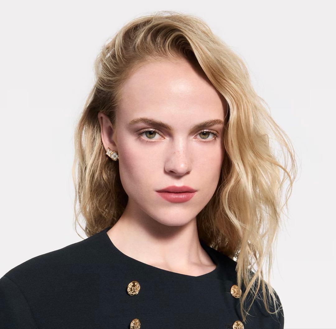 ルイヴィトン　リップバーム 020