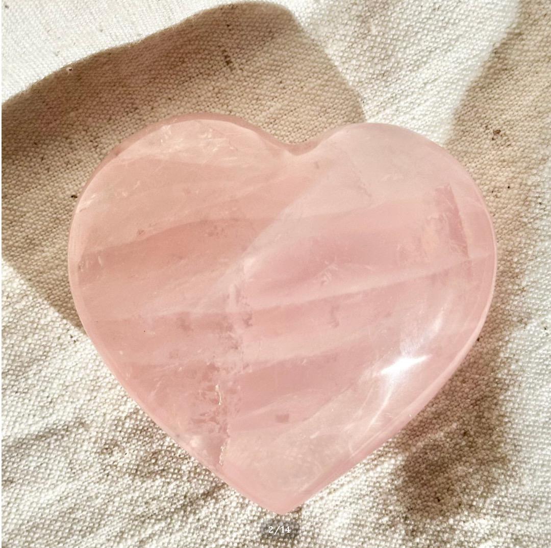 【ローズ クォーツ】　ハート シェイプ ④ スタンド付　ブラジル産