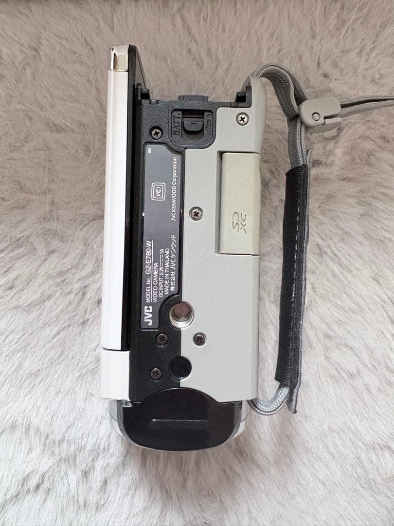 JVC Everio GZ-E780-W ホワイト 純正充電ケーブル付動作確認済