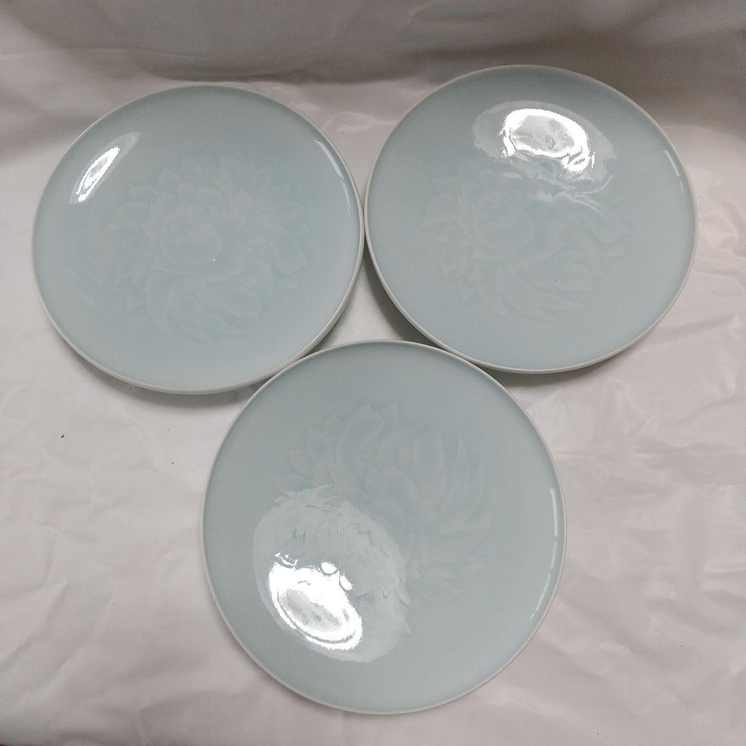 人間国宝 塚本快示 青白磁牡丹文命名皿 快山釜 三枚組