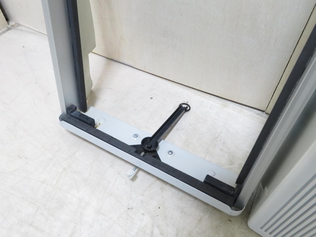 コロナ 2022年製 ReLaLa 冷暖兼用 窓用エアコン 1.8kW ～8畳