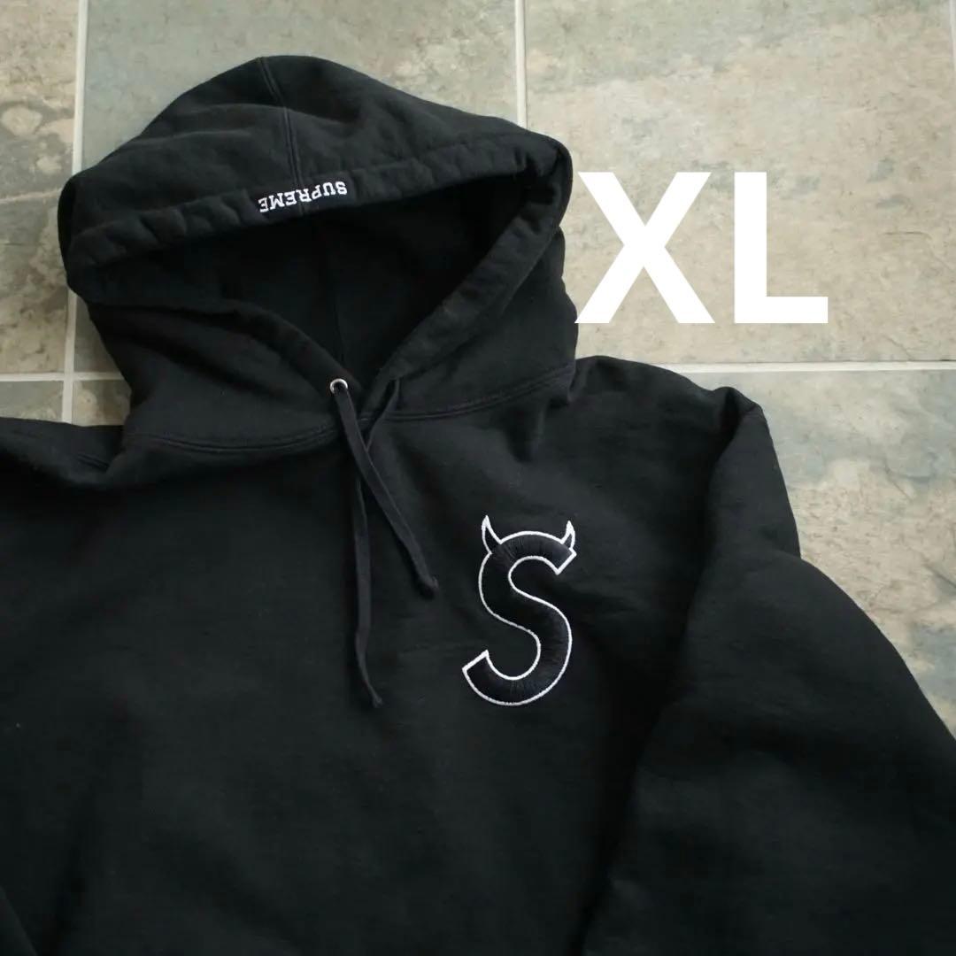 セ*様 Supreme デビル Sロゴ パーカー フーディ スウェットシャツ