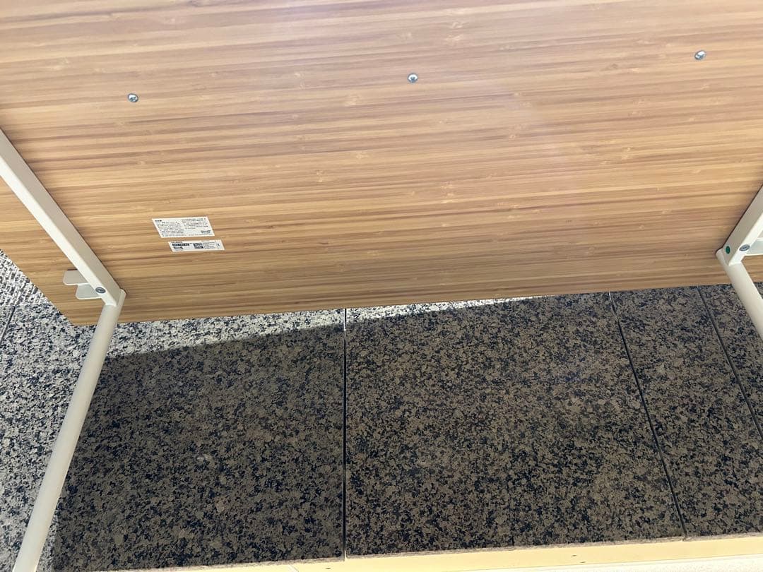 【最新デザイン】IKEA リルオーセン　パソコンデスク