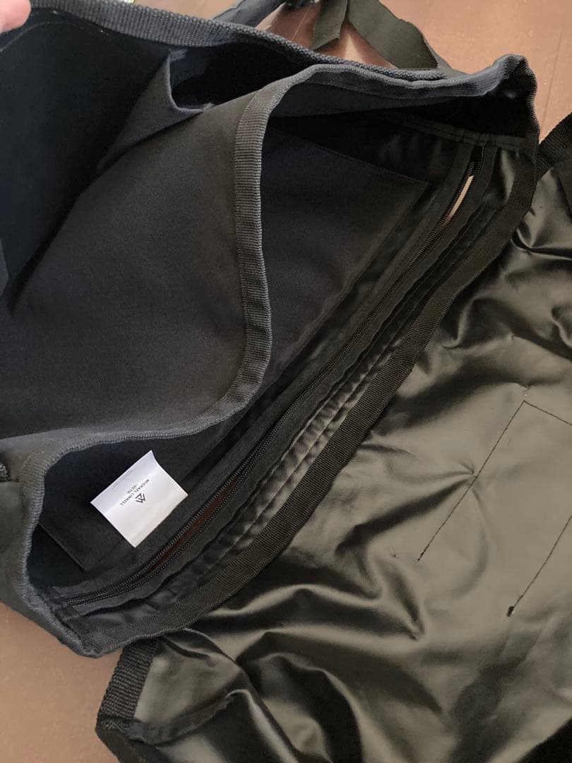 ロイヤルメール　メッセンジャーバッグ