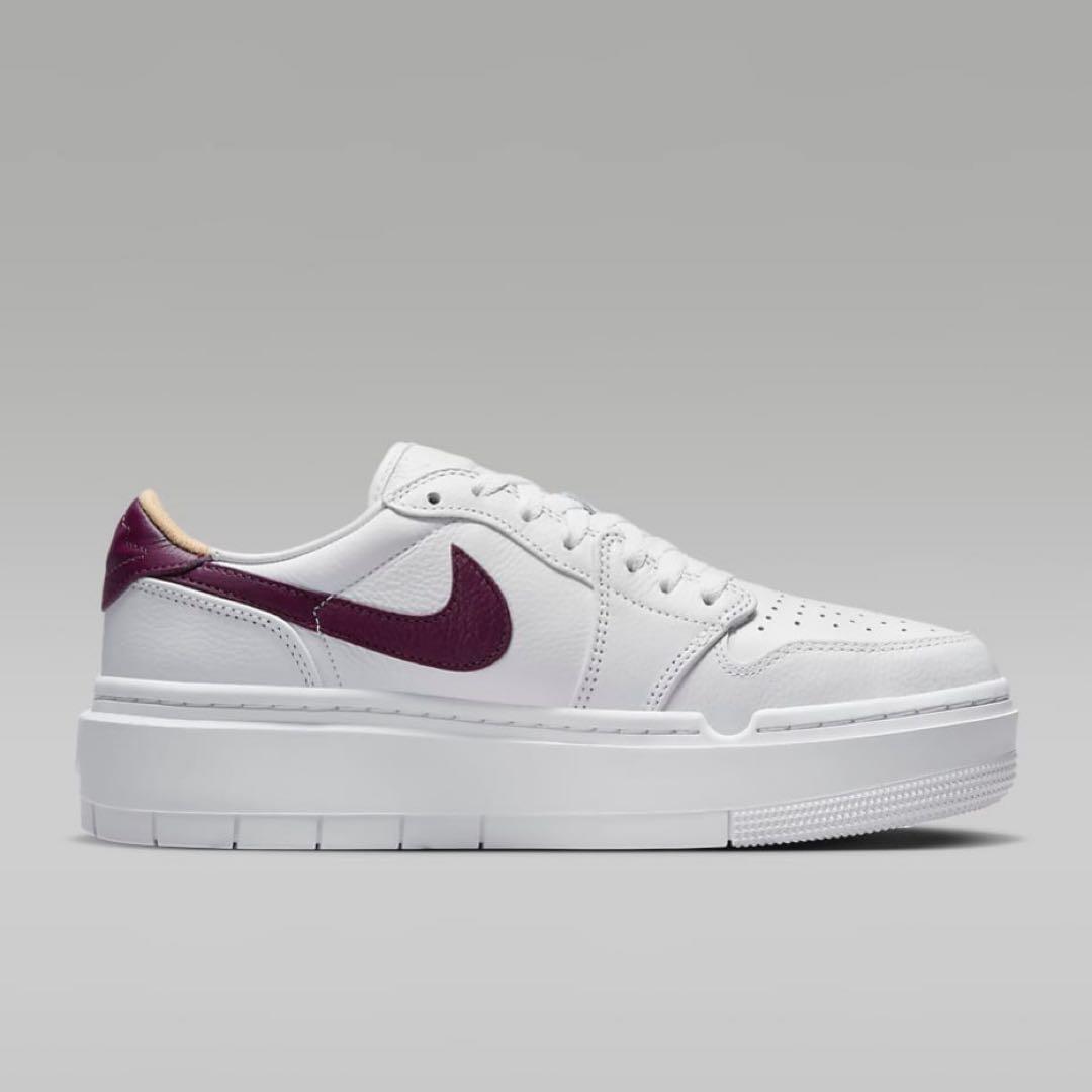 【新品23.5cm】NIKE｜エアジョーダン１｜ホワイト/ボルドー 厚底