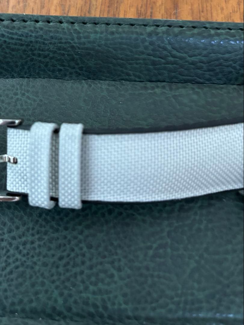 HIRSCH Arne アルネ グレー Mサイズ