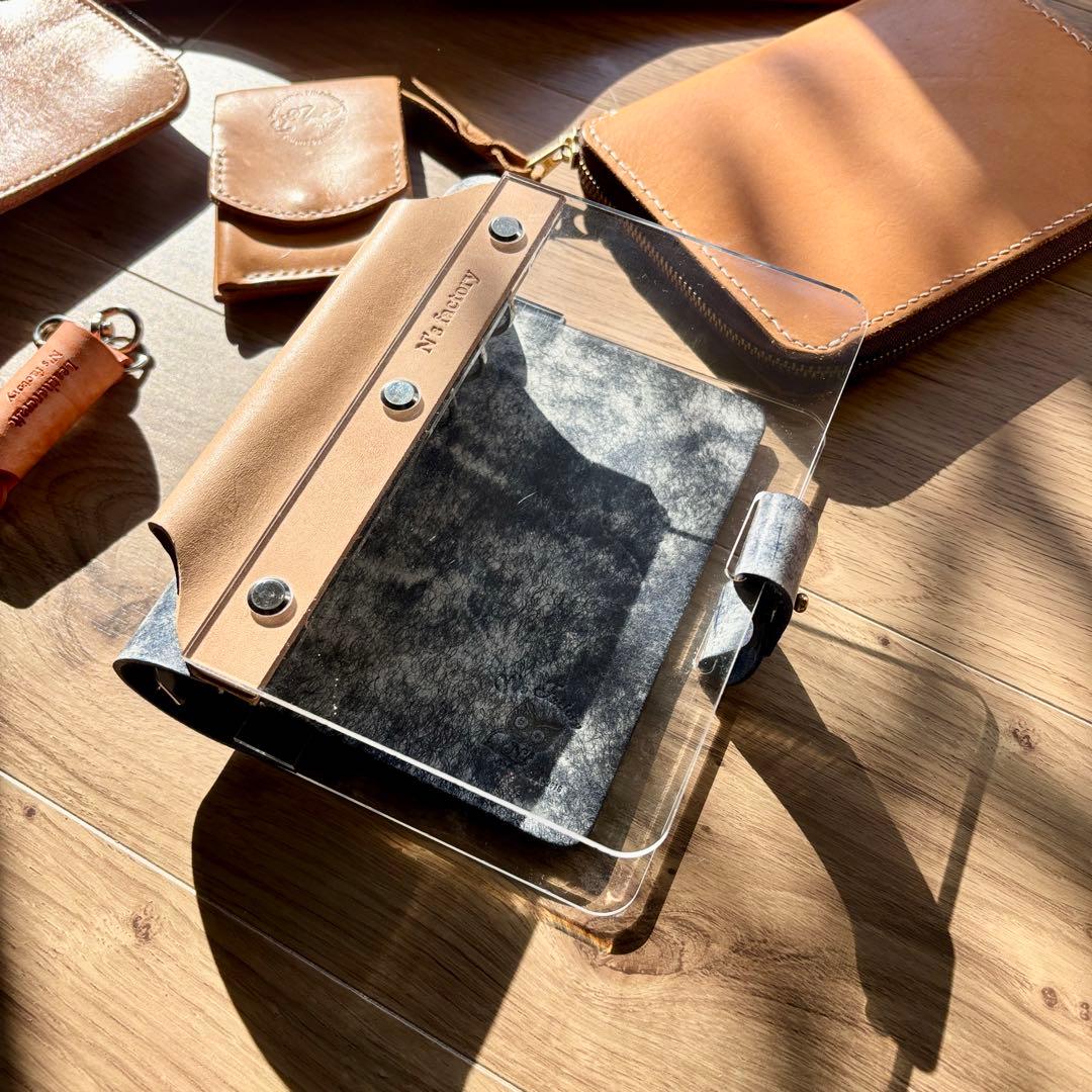 【さる】【まとめ買い】レザー小物各種（中古）