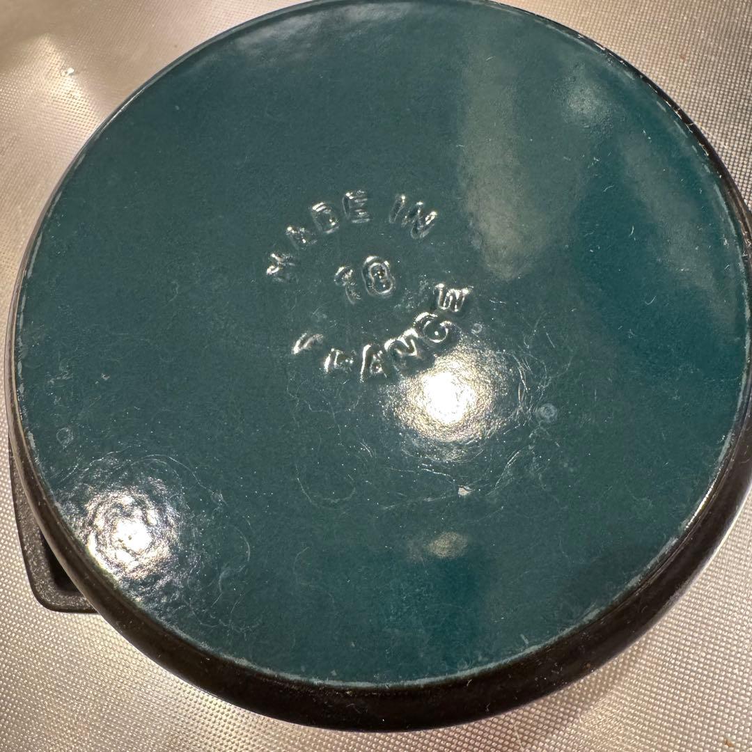 ストウブ ピコ ココット ラウンド 18cm ブラック STAUB