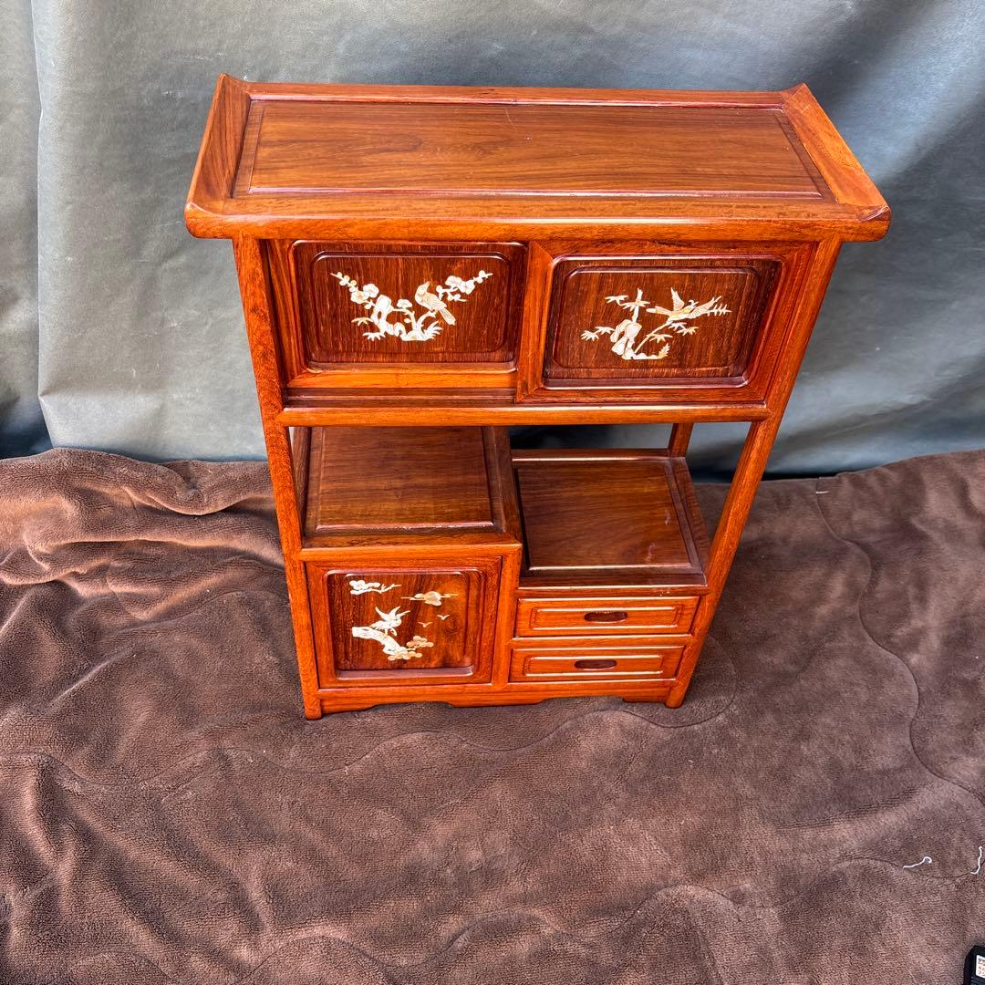 小ダンス　茶箪笥　花梨？　螺鈿細工　飾り棚
