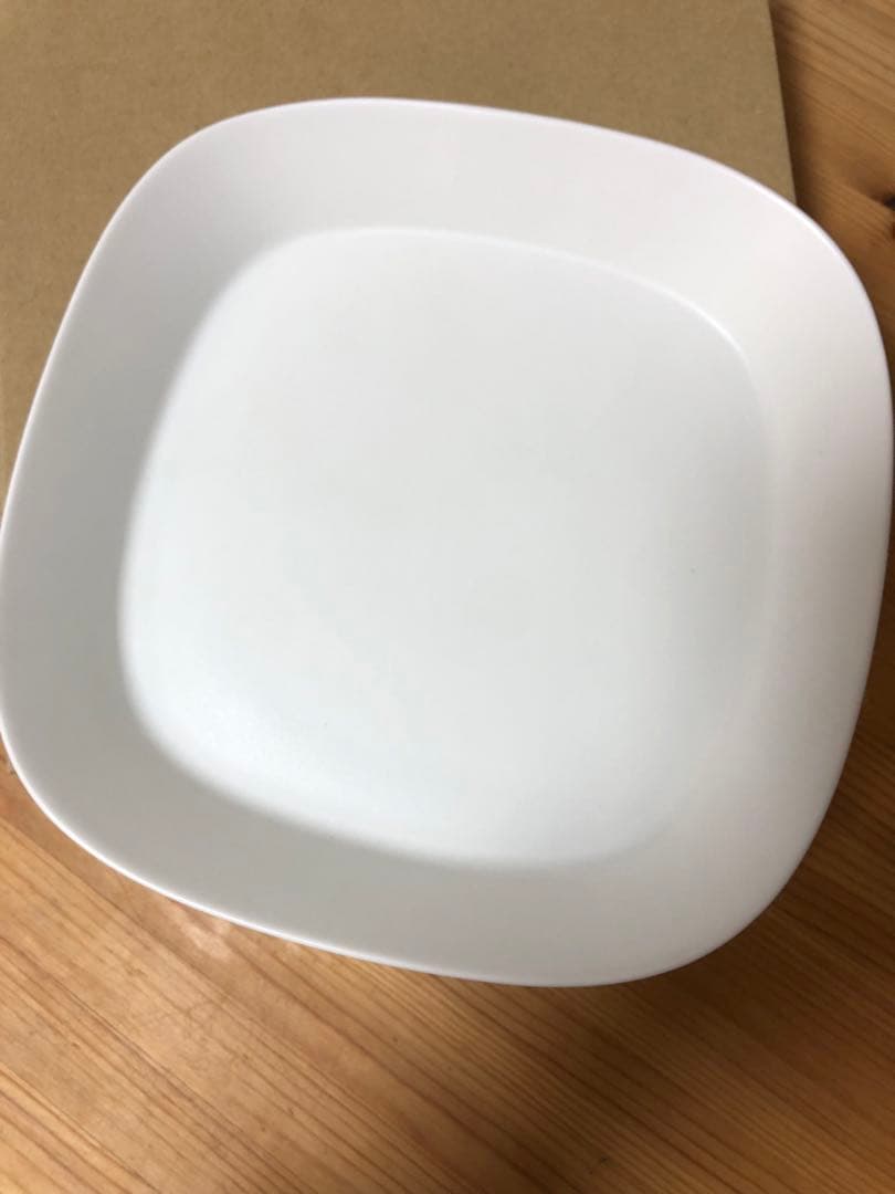 たち吉　ホワイトカップとプレートセット　おいしい食器