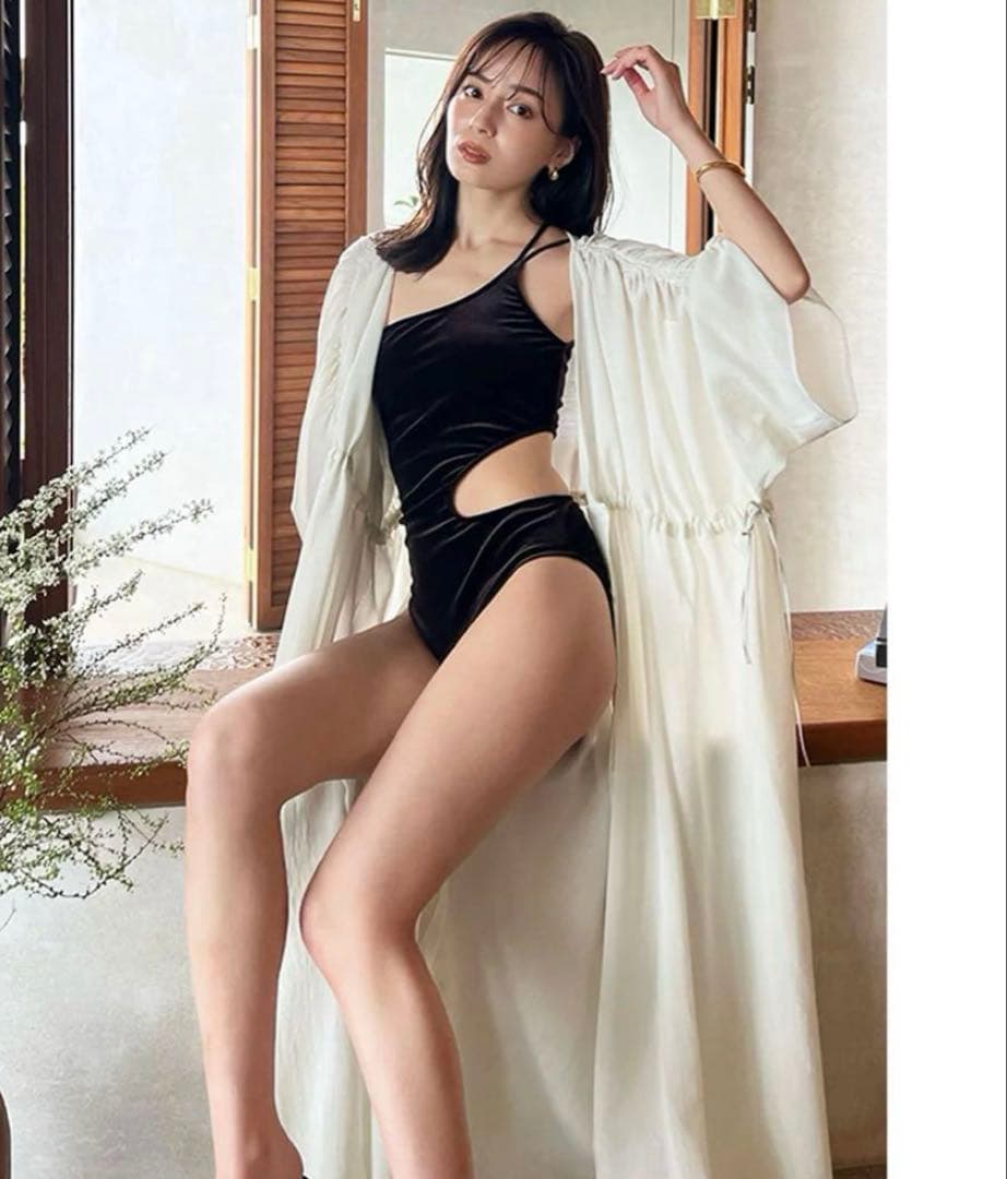 anuans サイドカットアウトベロアワンピース 水着　ブラウン