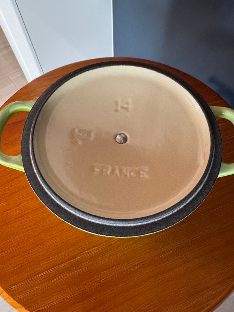 LE CREUSET グリーン ココット・ロンド両手鍋 14cm USED