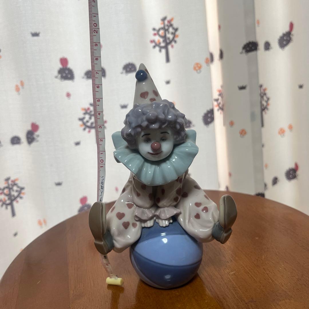 ピエロの置物　陶器