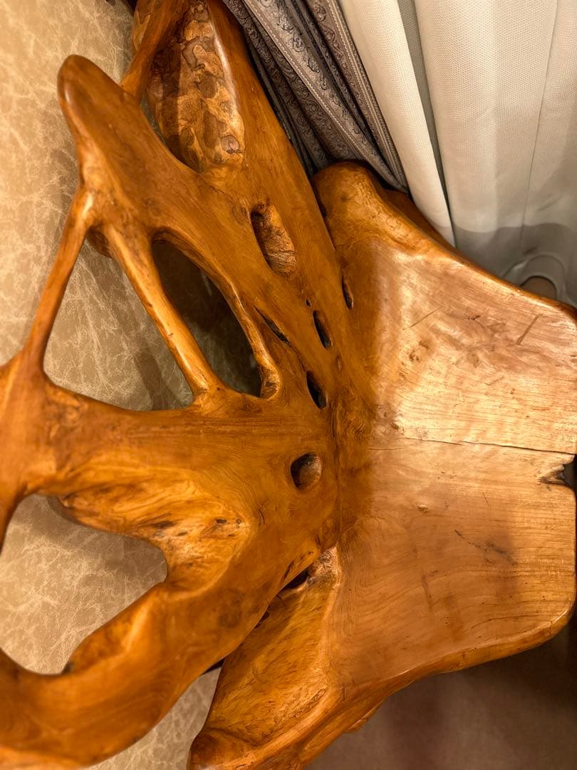 一本木の椅子(2脚)バラ売り不可 ※直接引取り希望