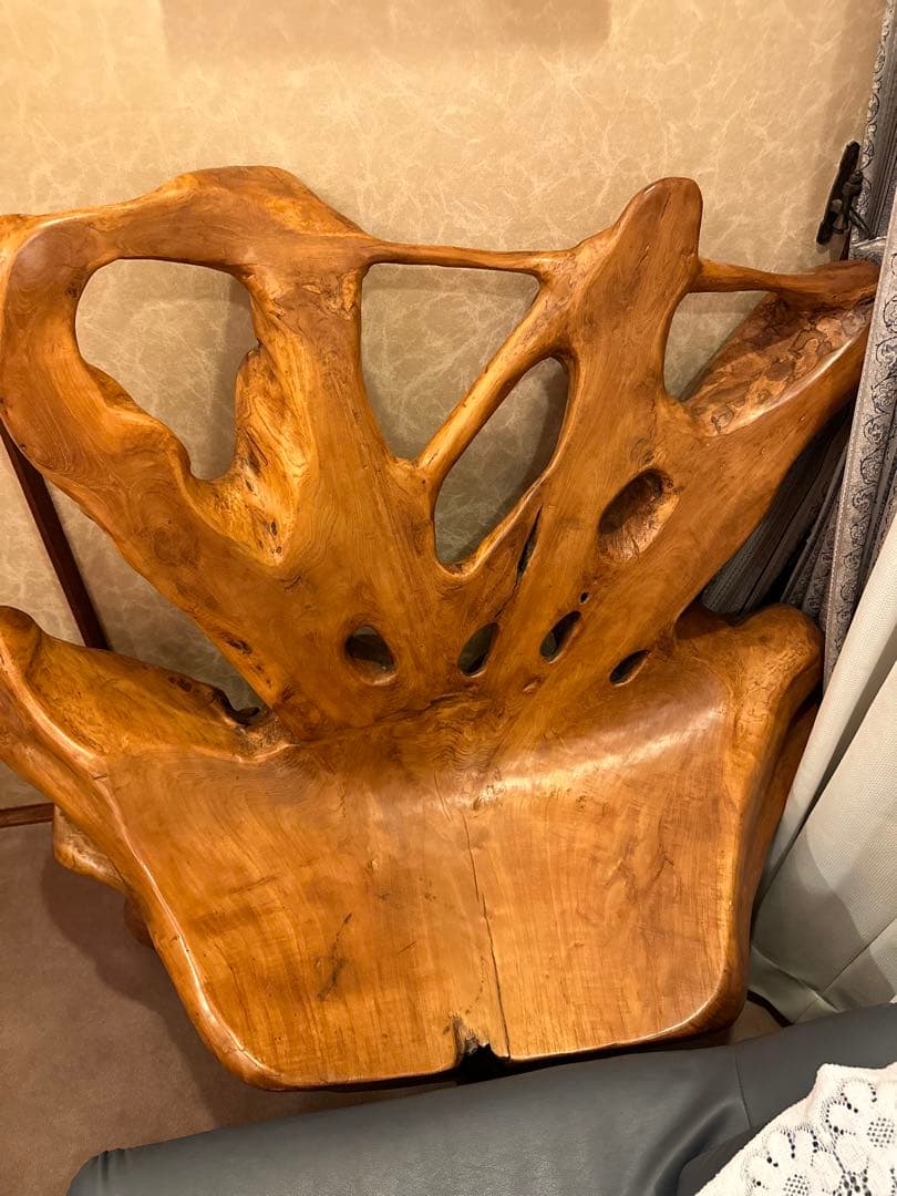 一本木の椅子(2脚)バラ売り不可 ※直接引取り希望
