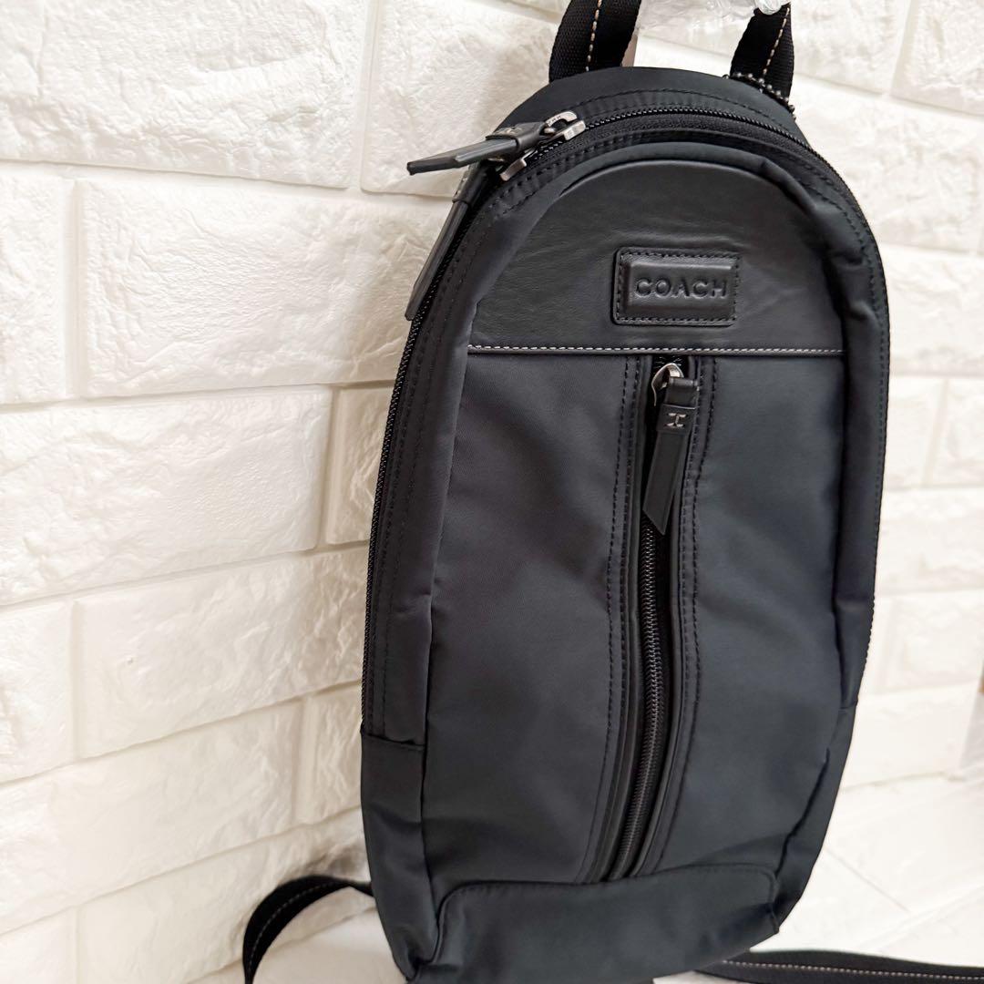 新品級COACHコーチヴァリック ダッフル バックパック／ボディバッグ ブラック