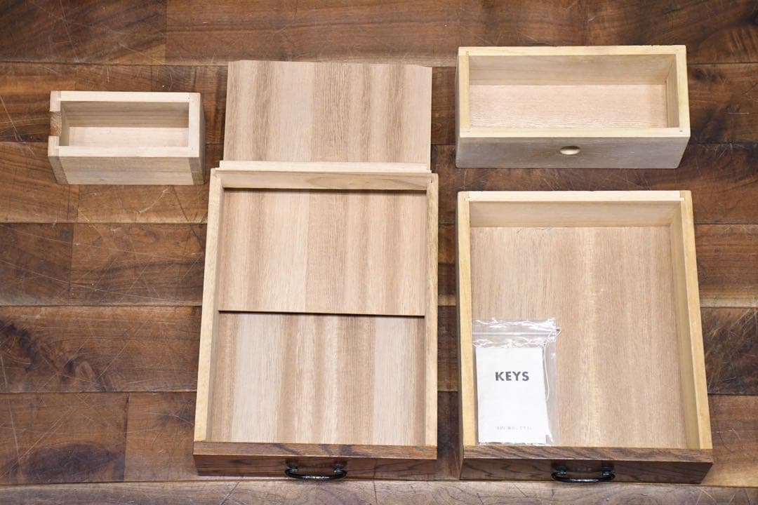 EFK22 民芸家具調 からくり箪笥 金庫付き 隠し抽斗 ケヤキ/欅杢目 小箪笥