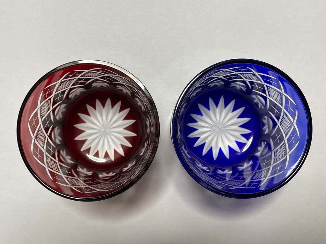 新品・未使用品 太武朗工房　江戸切子 オールドグラス ペア 赤・ルリ　木箱入り