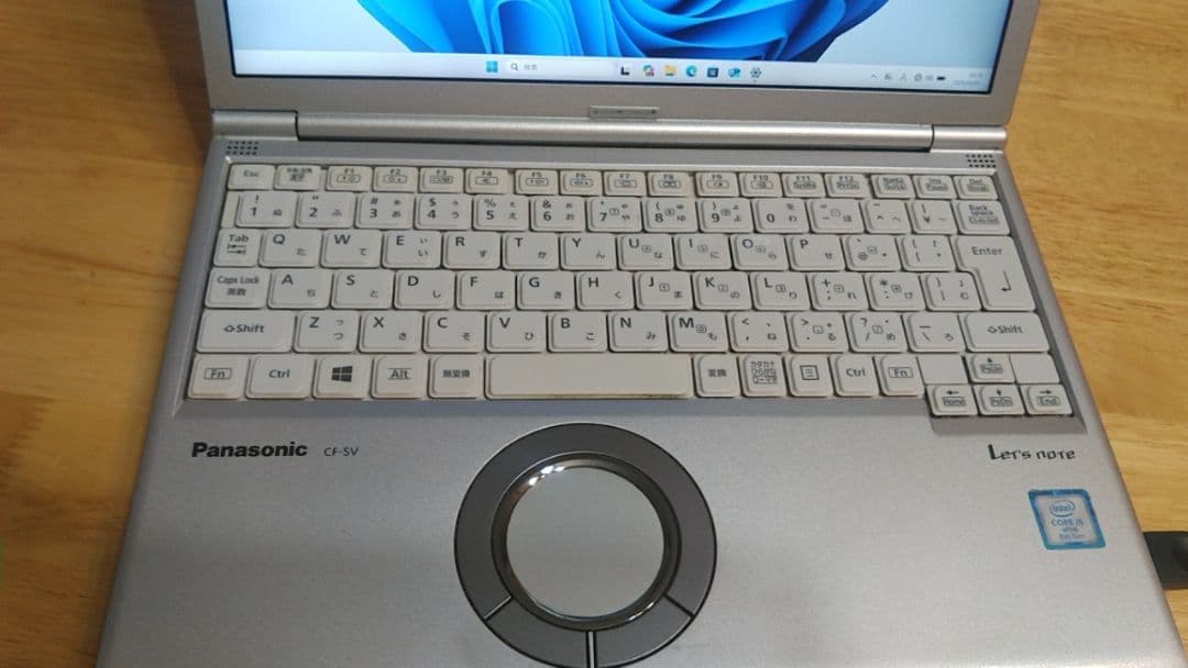軽量☆レッツノート CF-SV7 i5-8350U メモリ8GB SSD256