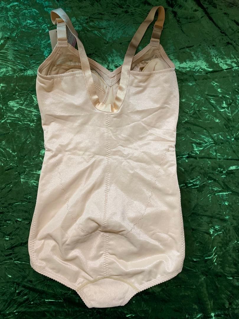 ワコールボディースーツ　新品未使用　タグ付き