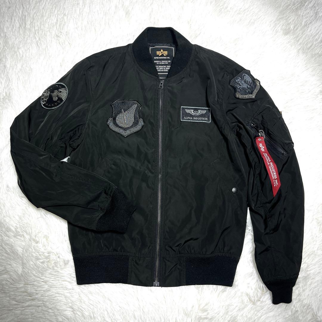 ALPHA INDUSTRIES ブルゾン MA-1 男女兼用 ワッペン 短丈
