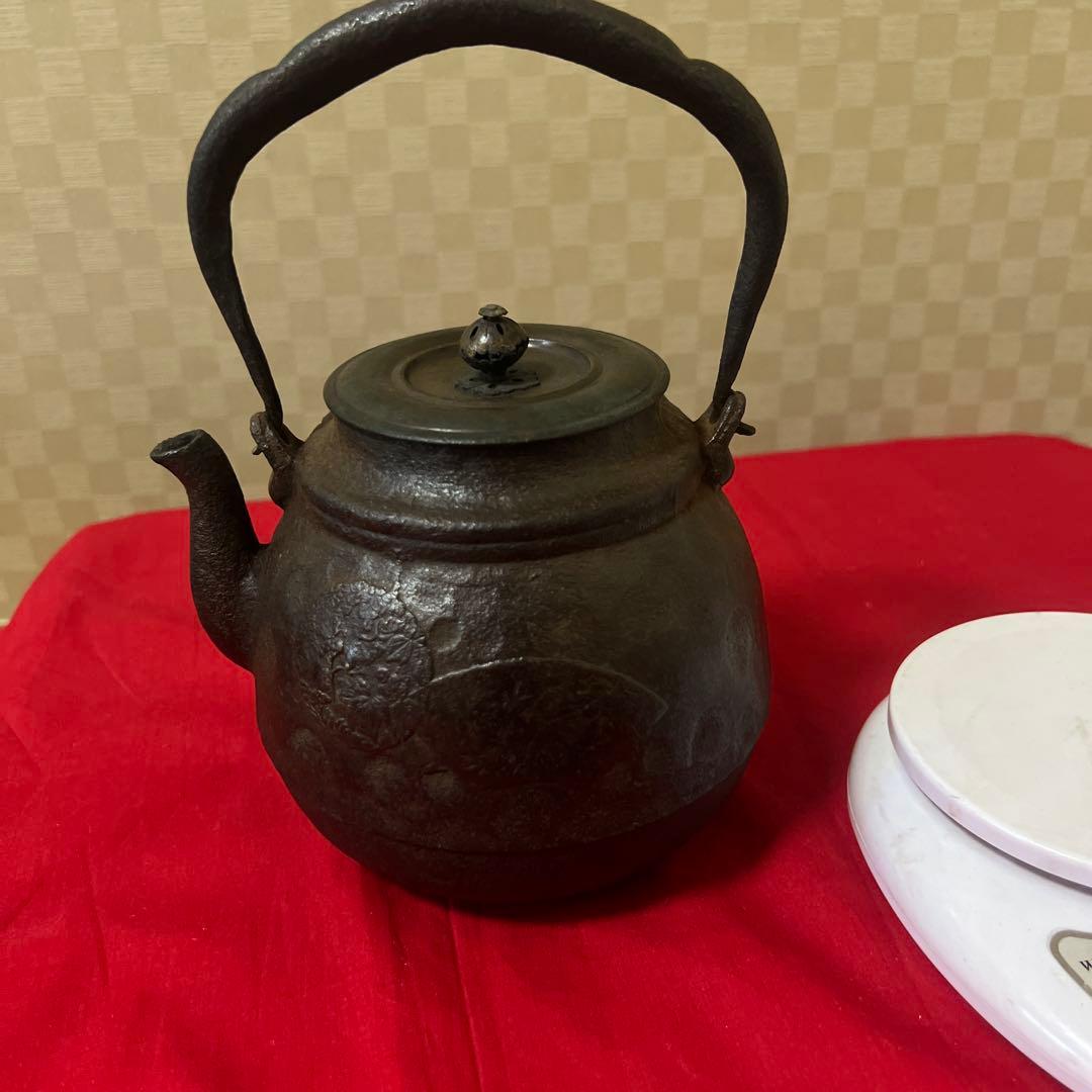 江戸時代　小ぶり650cc 棗形　鉄瓶　斑紫銅蓋龍文堂　煎茶　急須 古美術