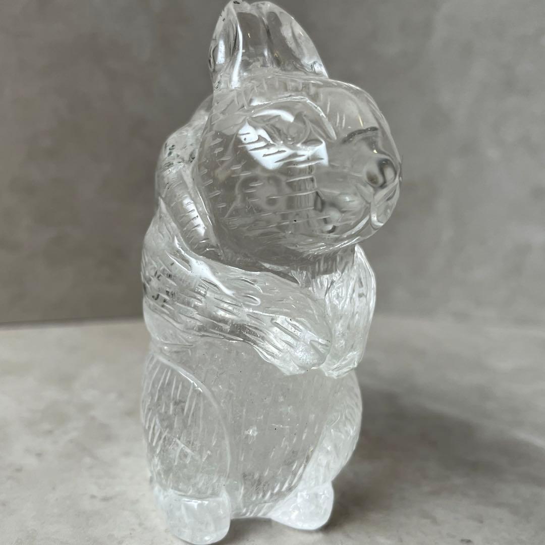 うさぎ　ガーデンクォーツ　手彫り　１点物　天然石