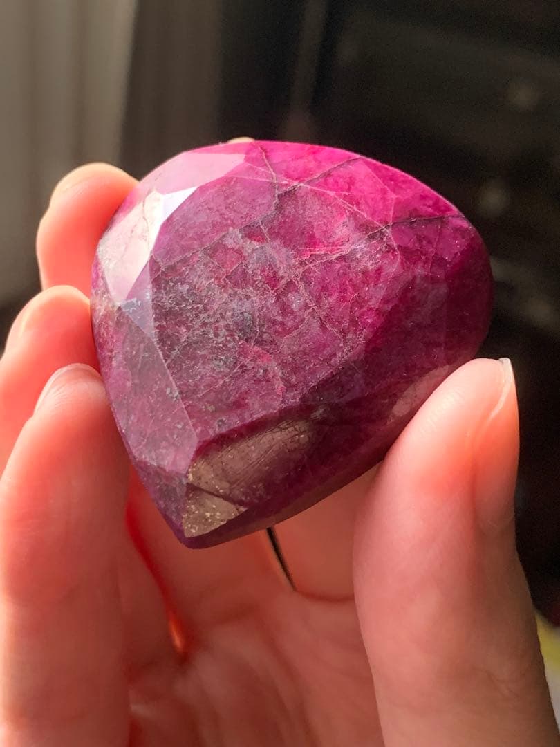 特大天然ルビー　コランダム　219ct 恋愛運　パワーストーン　ルース　根付