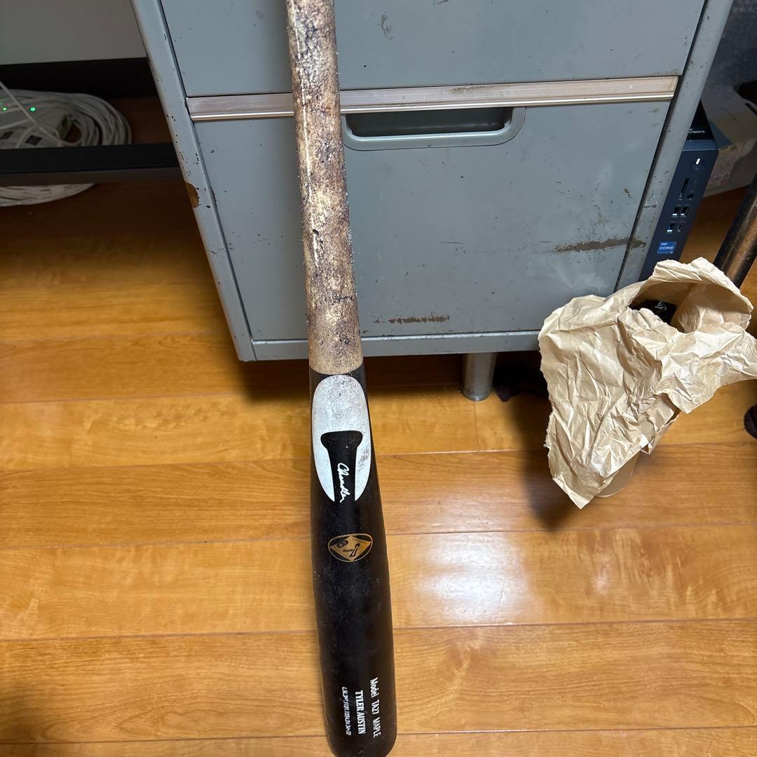 横浜DeNAベイスターズ　オースティン選手実使用