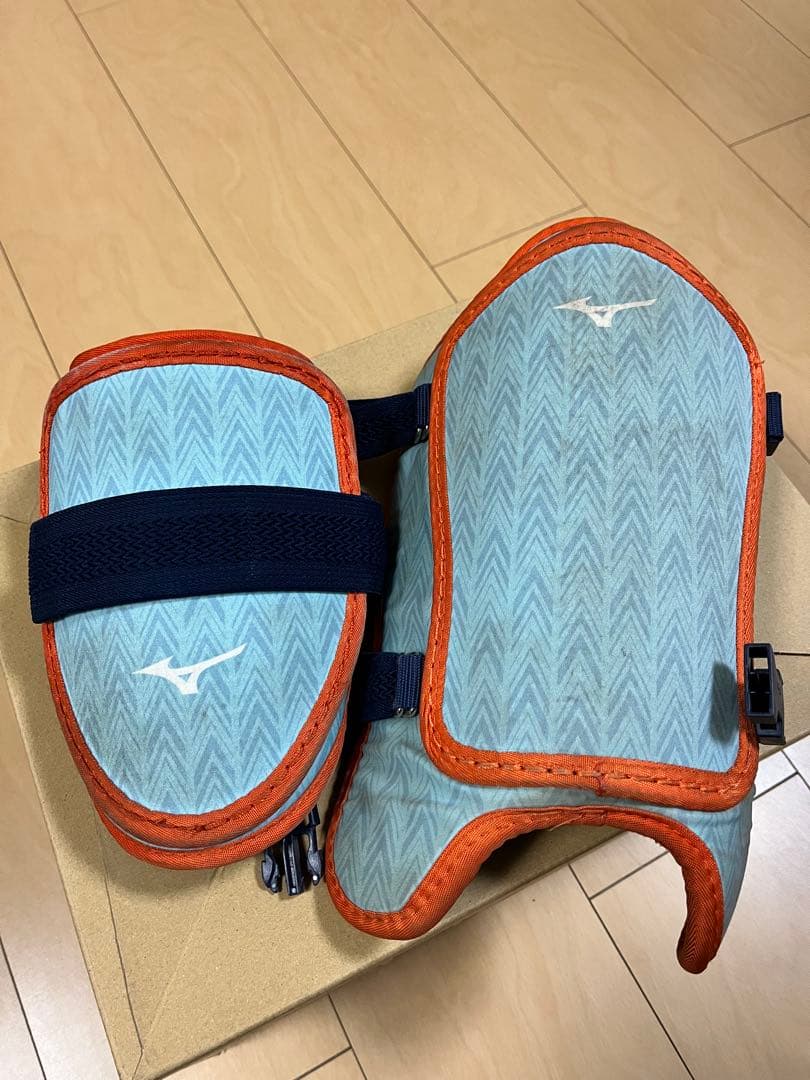 Mizuno エルボーガード、フットガード