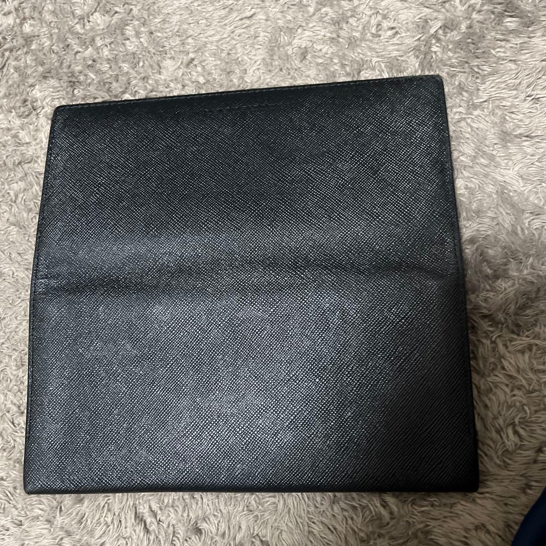 超美品Burberry 黒 レザー 長財布