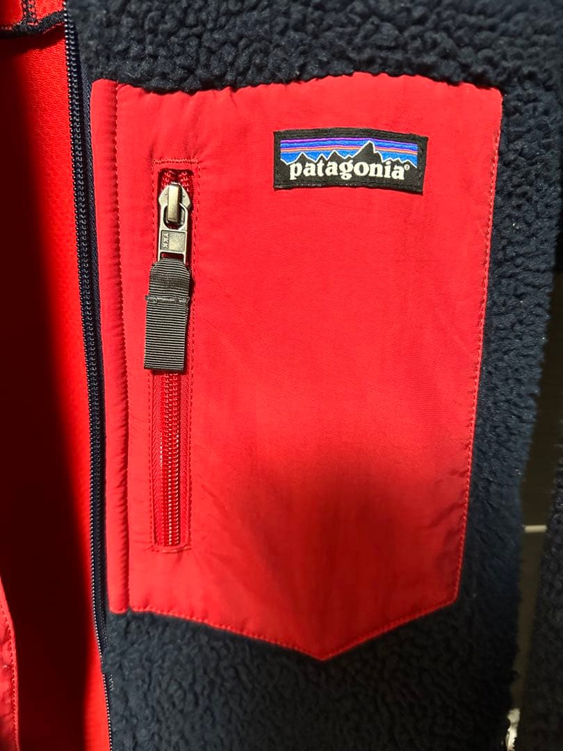 Patagoniaパタゴニア　レトロX フリース　ネイビー×レッド　Sサイズ