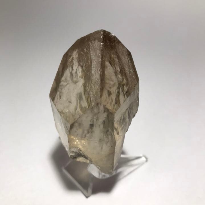 水晶ポイント・ガウリシャンカールスモーキー水晶　84ｇ