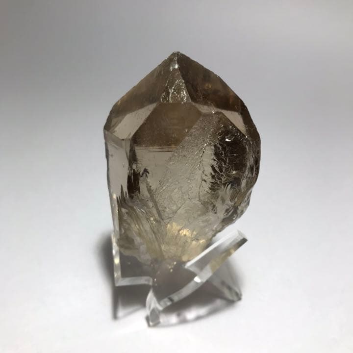 水晶ポイント・ガウリシャンカールスモーキー水晶　84ｇ