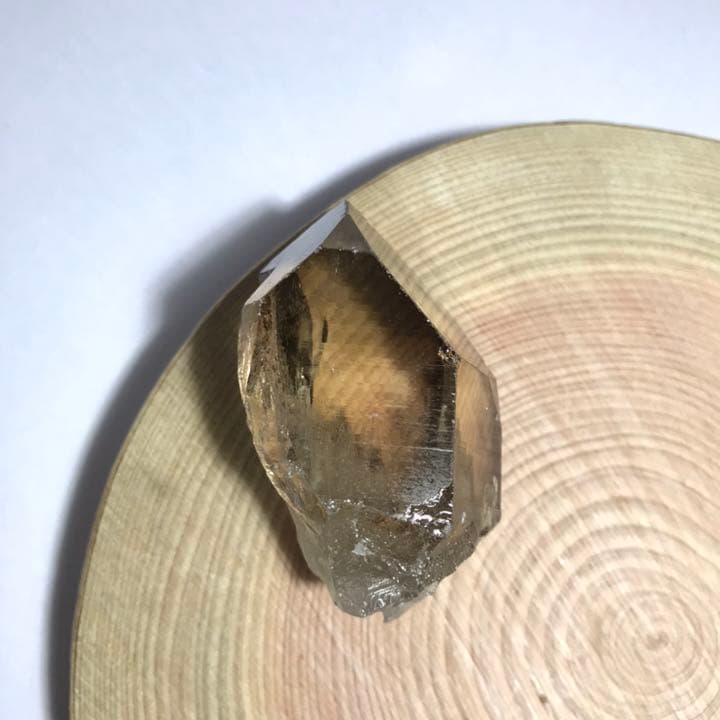 水晶ポイント・ガウリシャンカールスモーキー水晶　84ｇ