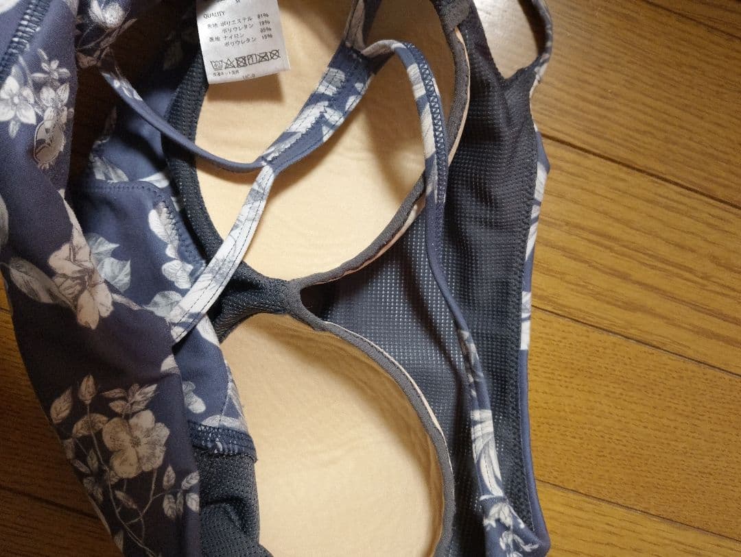 SUKALAスカーラボタニカルガーデンMサイズ（ブラトップ＆レギンス）セット