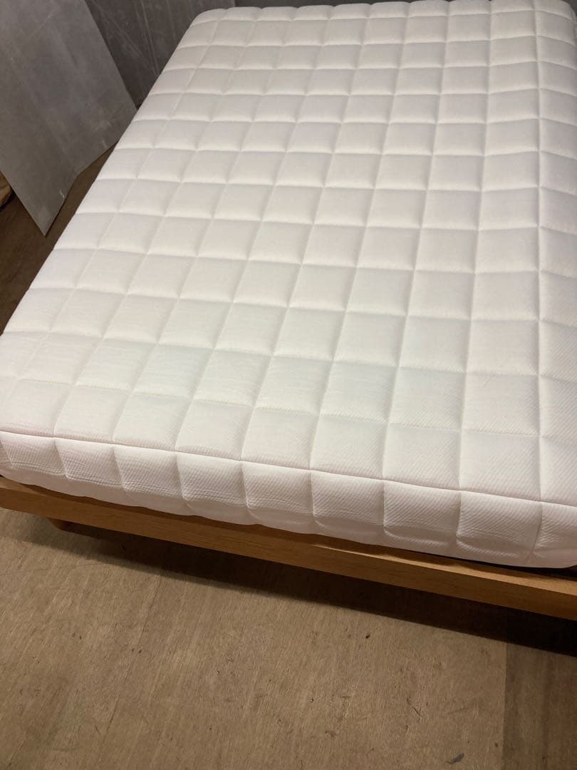 ①SLEEPY TOFU とうふマットレス ホワイト寝具 マット 【セミダブル】