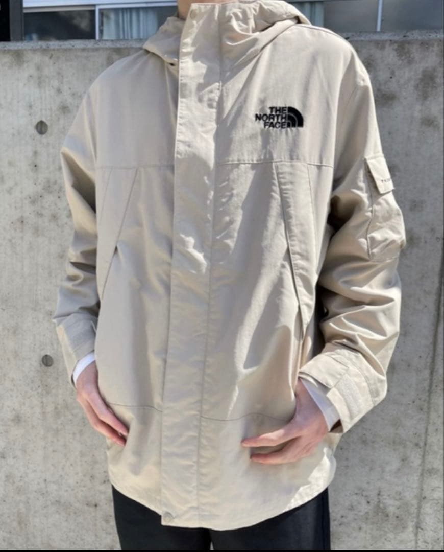 THE NORTH FACE ベージュ マウンテンパーカー　ホワイトレーベル