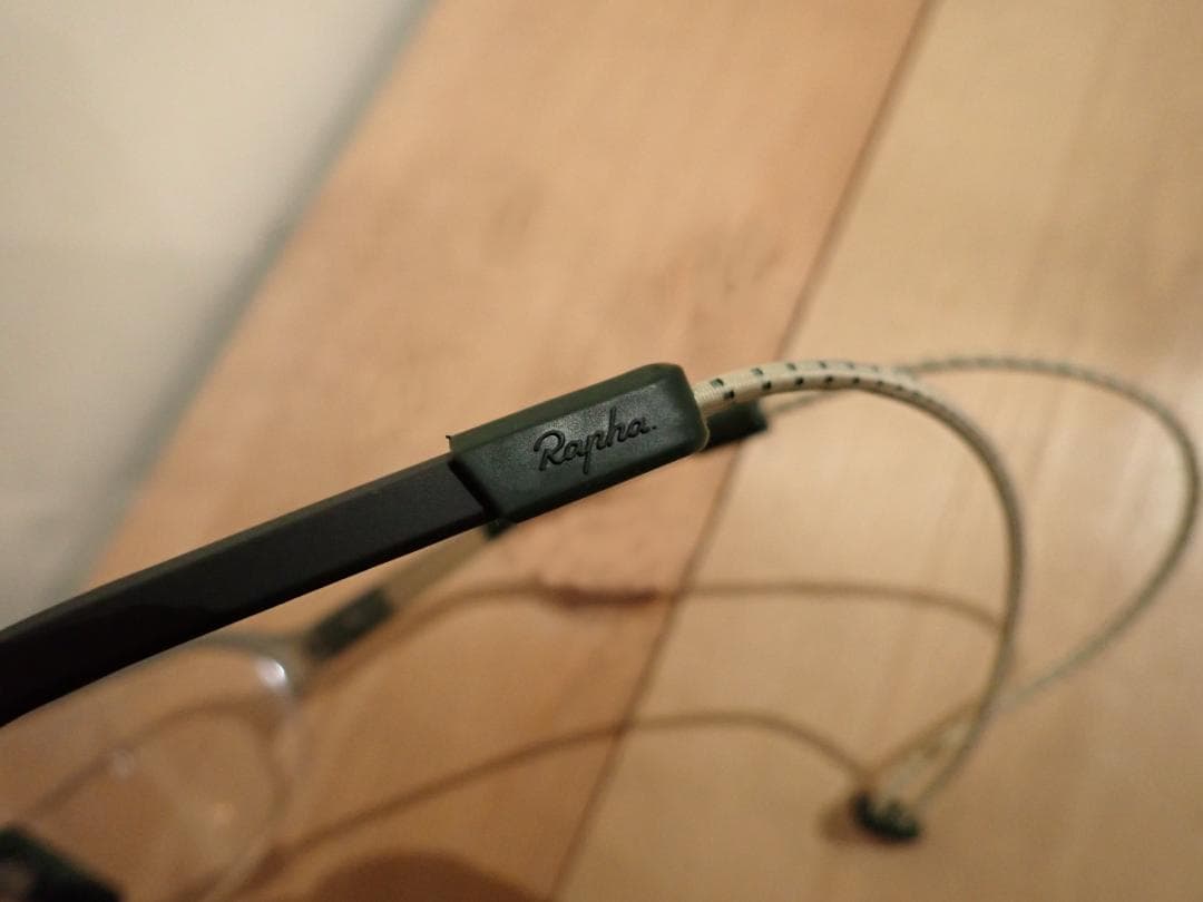 Rapha エクスプロアサングラス　Olive Green/Deep Olive