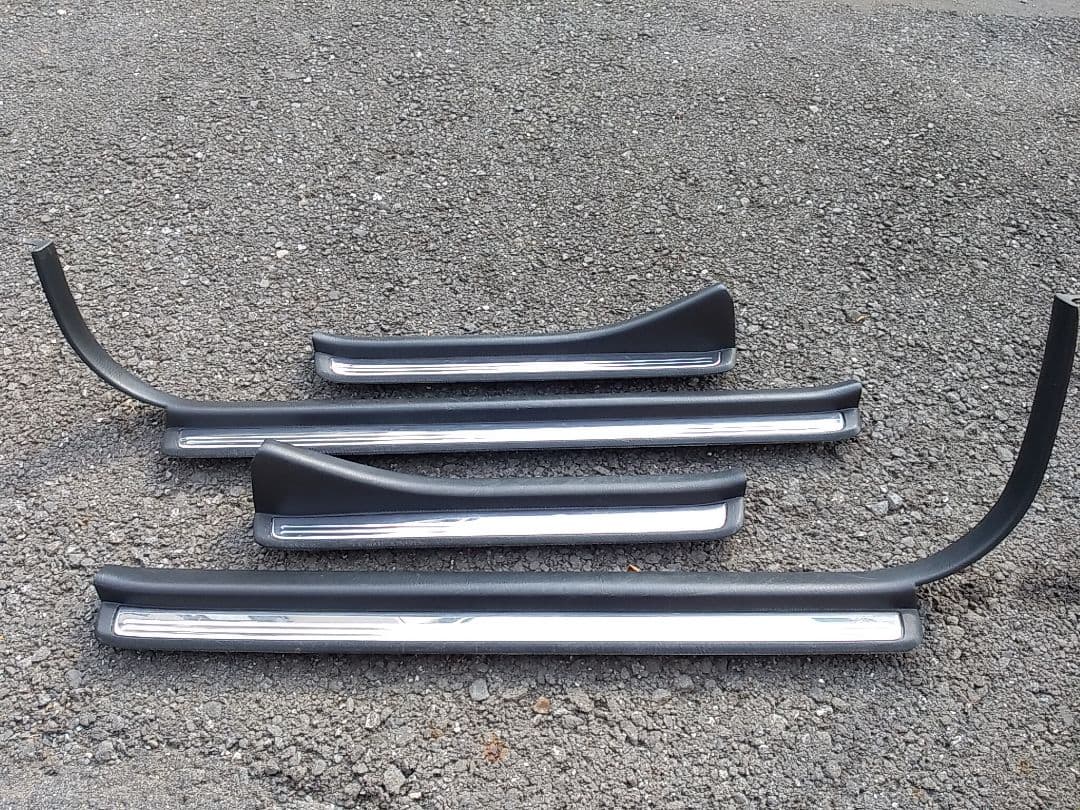 専用　Y33シーマ スカッフプレート