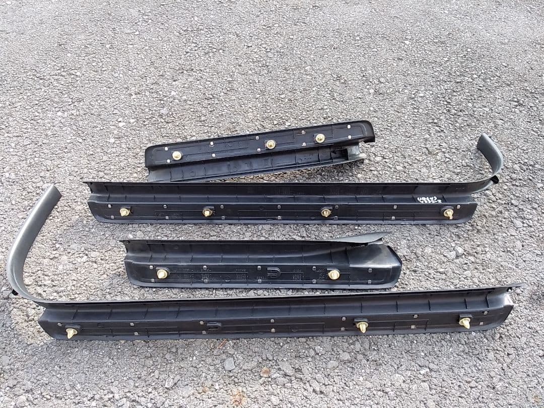 専用　Y33シーマ スカッフプレート