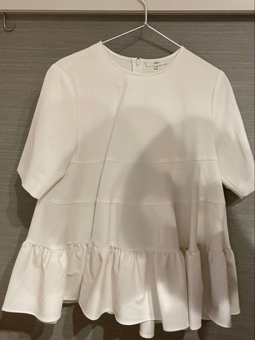 専用 yori ハーフスリーブティアードブラウス