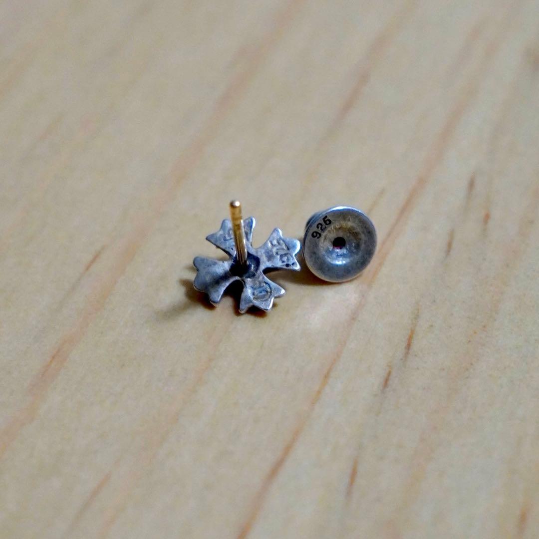CHROMEHEARTS CHプラススタッドピアス　14kポスト
