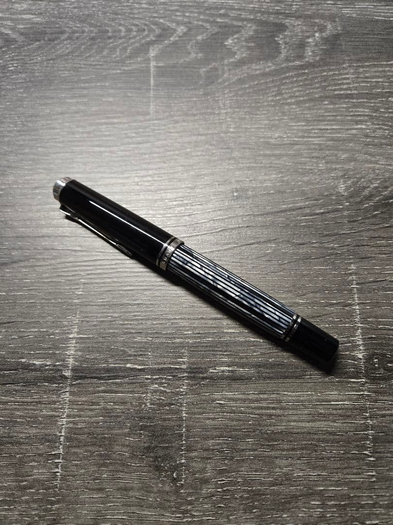 【限定】ペリカン スーベレーン M605 トータスシェルブラック Fニブ