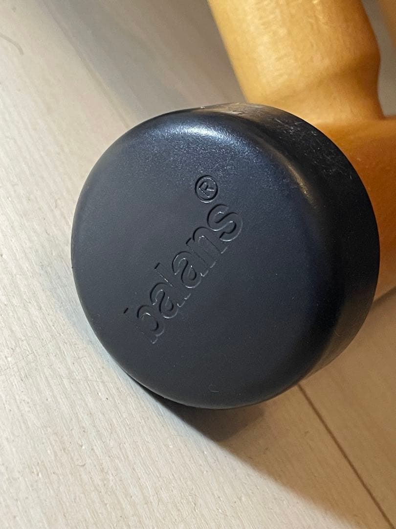 美品　STOKKE ストッケ　バランスチェア　在宅ワーク　腰痛対策　ネイビー