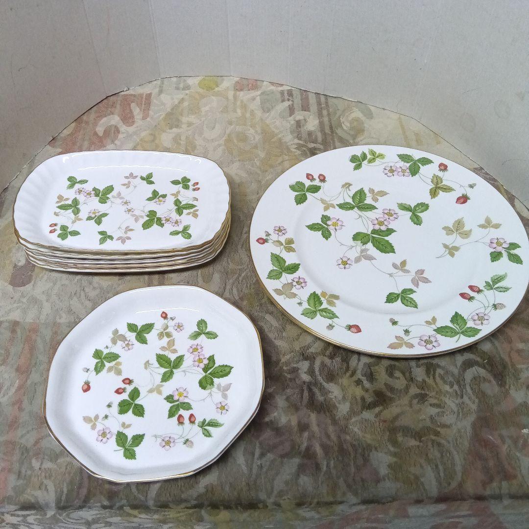 ウエッジウッドワイルドストロベリー　 8枚プレートまとめ売り