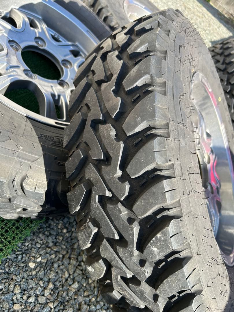 ジムニー用TOYOオープンカントリー 16インチ ホイール付き
